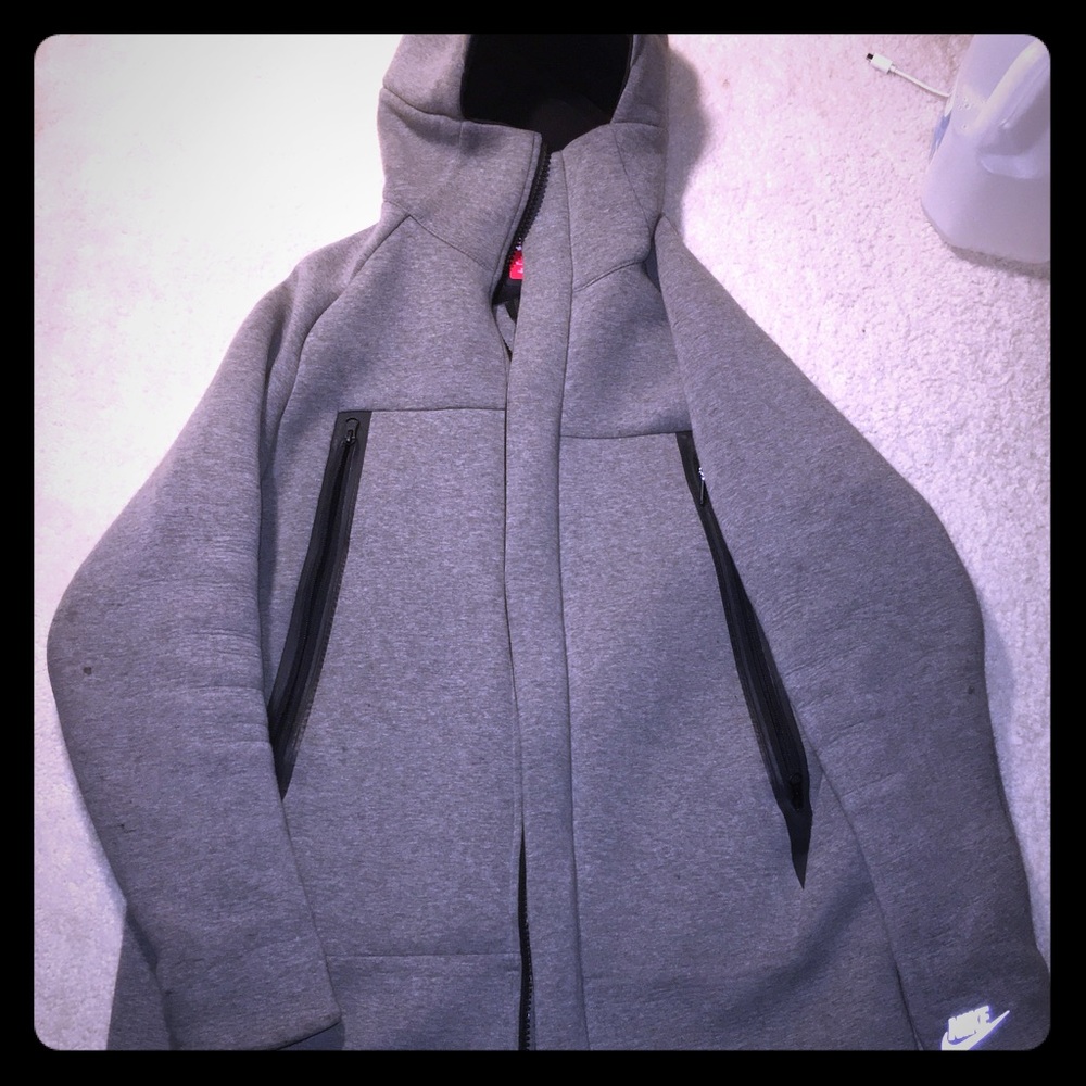 Nike tech hooded jacket
